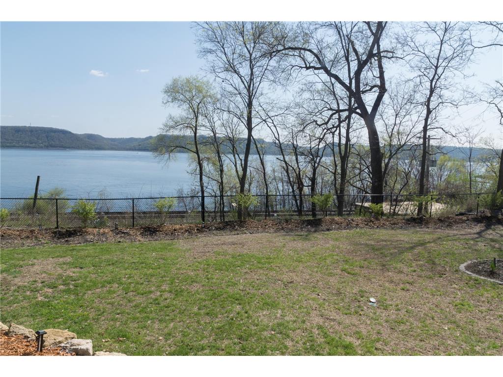 201 Boyd Street Pepin WI 54759 - Lake Pepin 7050624 image55