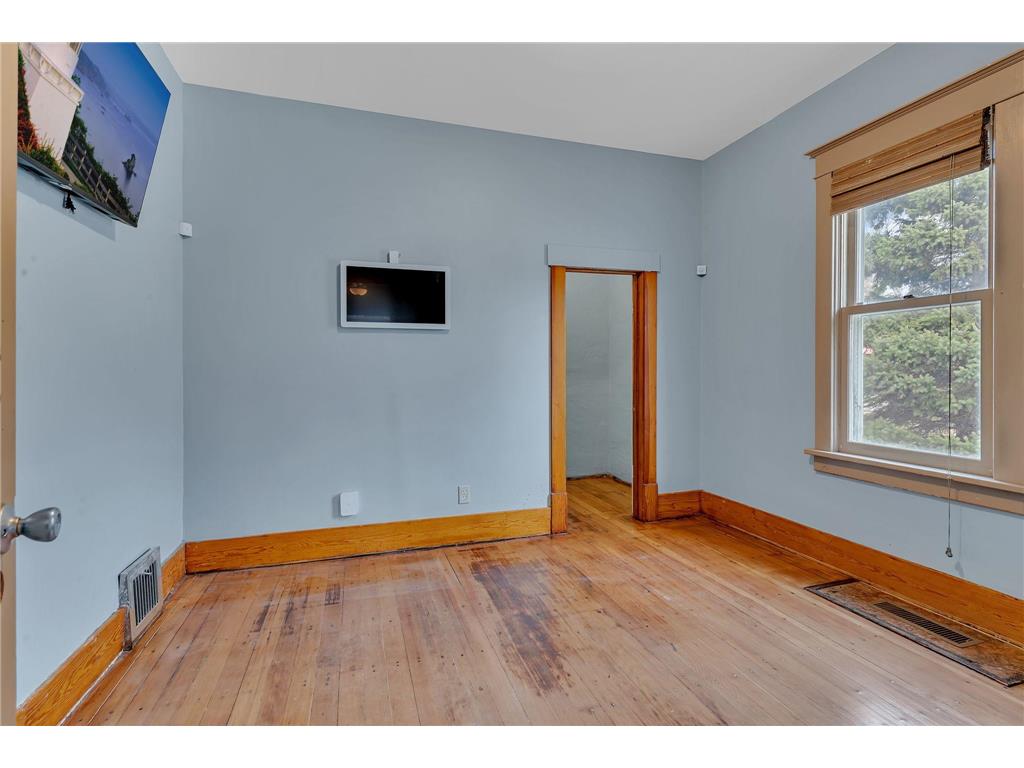 201 Dakota Avenue NE Pennock MN 56279 7047211 image19