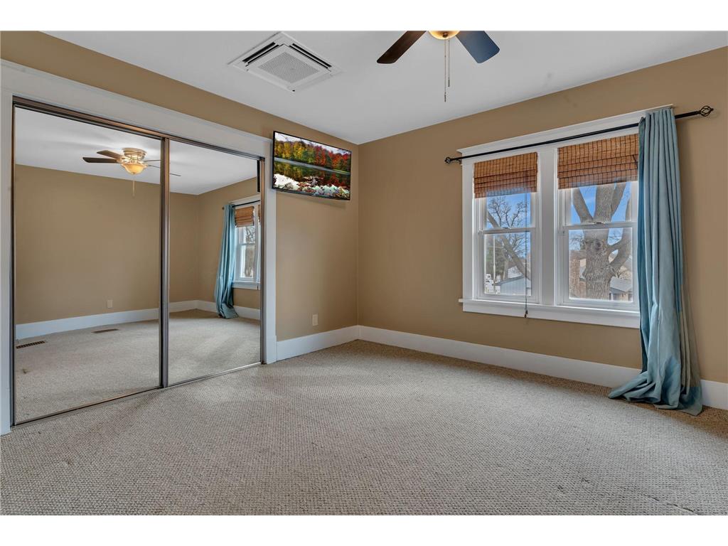 201 Dakota Avenue NE Pennock MN 56279 7047211 image24