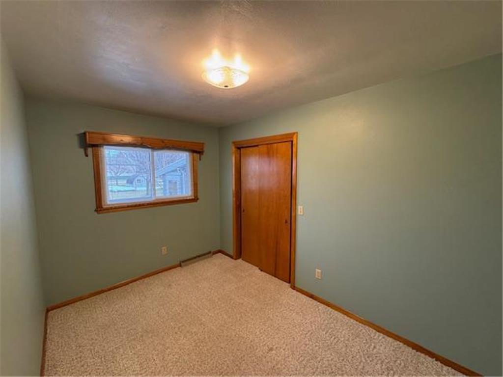 201 Dugan Street S Welcome MN 56181 7000923 image21