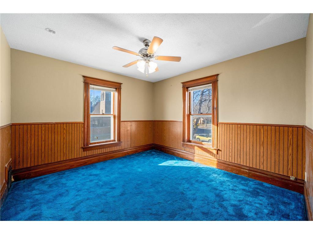 201 E Adams Avenue Luverne MN 56156 7022585 image15