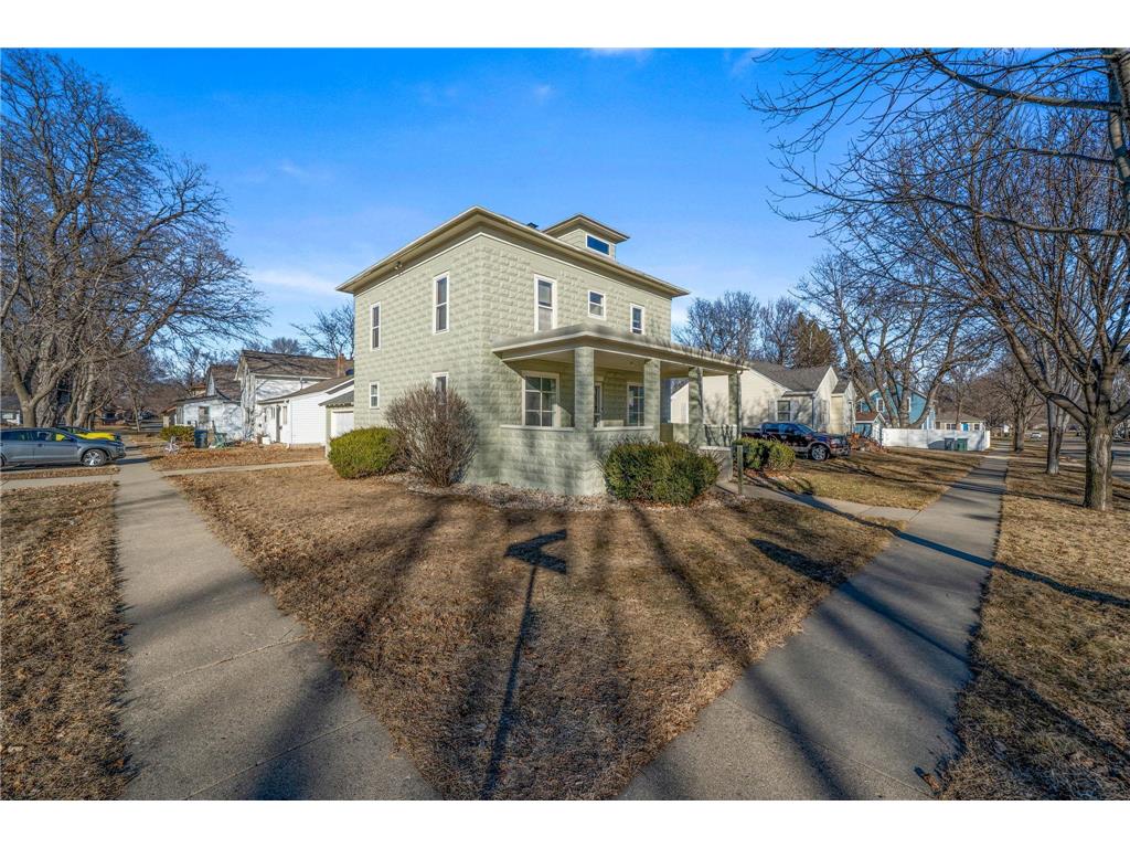 201 E Adams Avenue Luverne MN 56156 7022585 image2