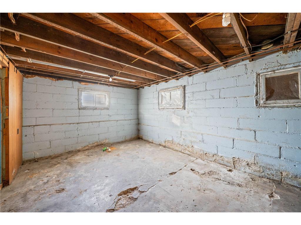 201 E Adams Avenue Luverne MN 56156 7022585 image22