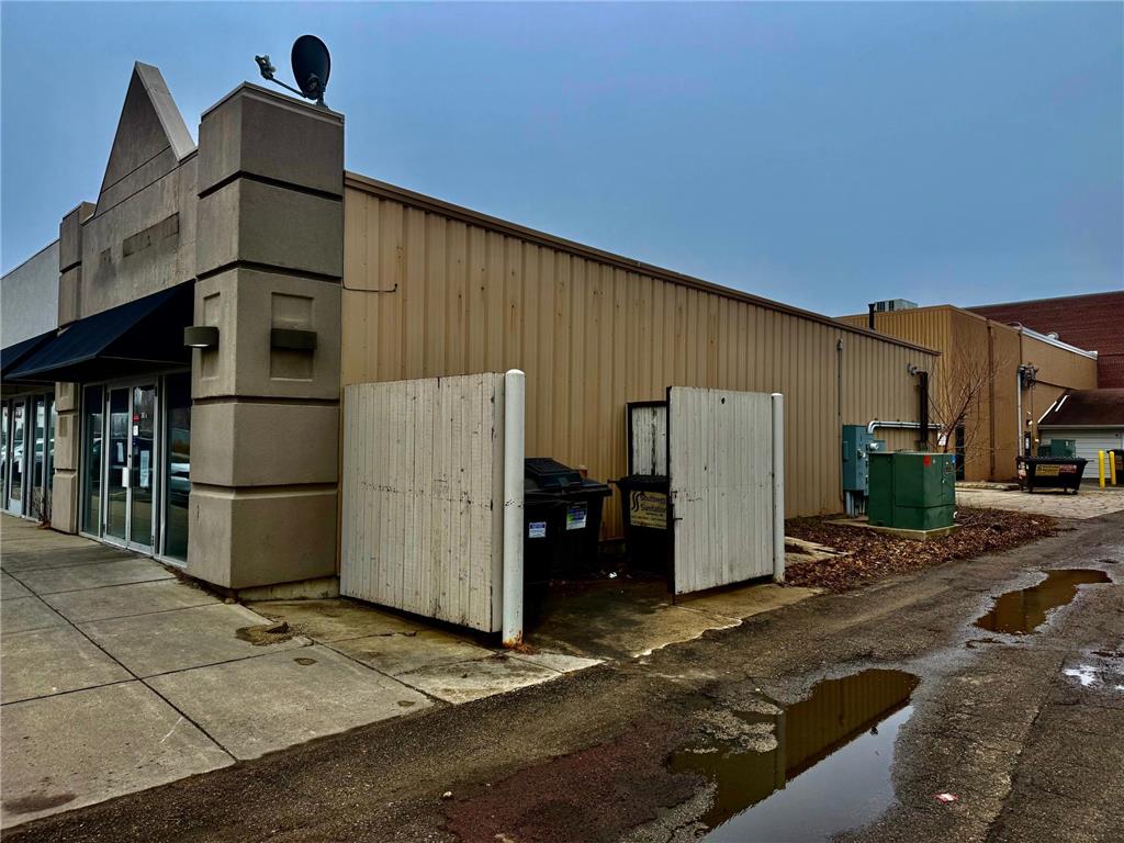 201 E College Drive #D Marshall MN 56258 7018388 image18