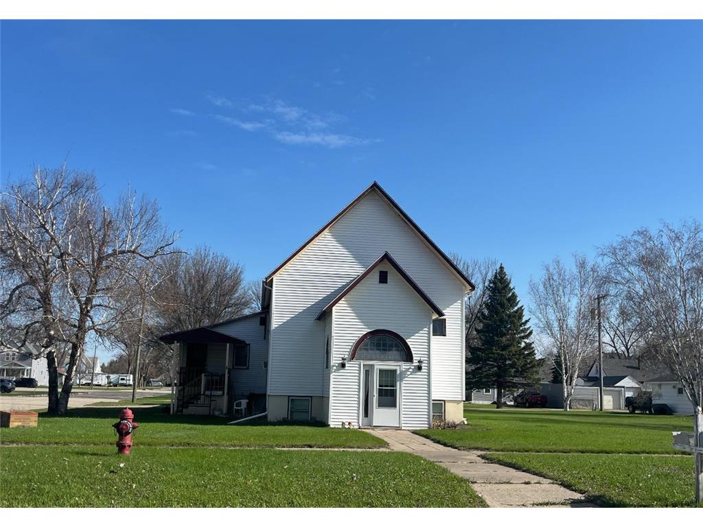 201 E Main Avenue Fertile MN 56540 6761821 image1
