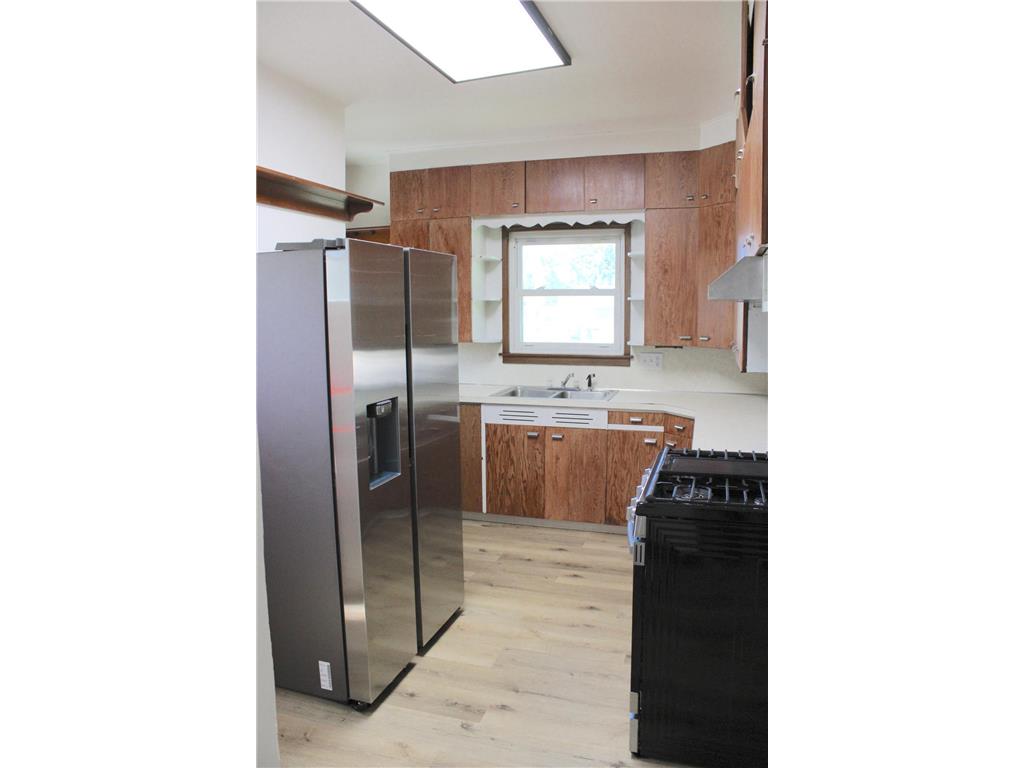 201 Emerson Avenue NE Renville MN 56284 6794104 image11