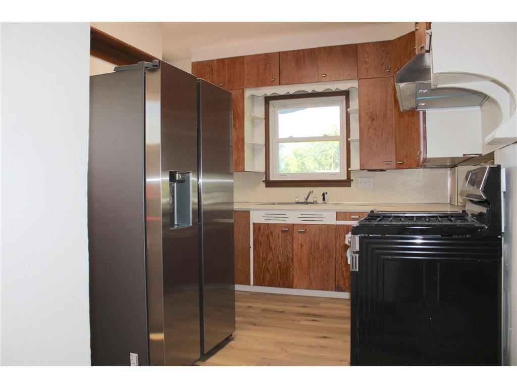 201 Emerson Avenue NE Renville MN 56284 6794104 image12