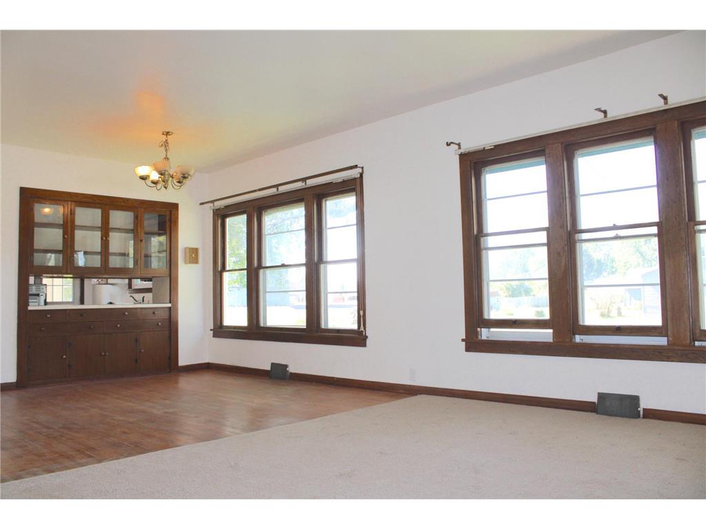 201 Emerson Avenue NE Renville MN 56284 6794104 image9