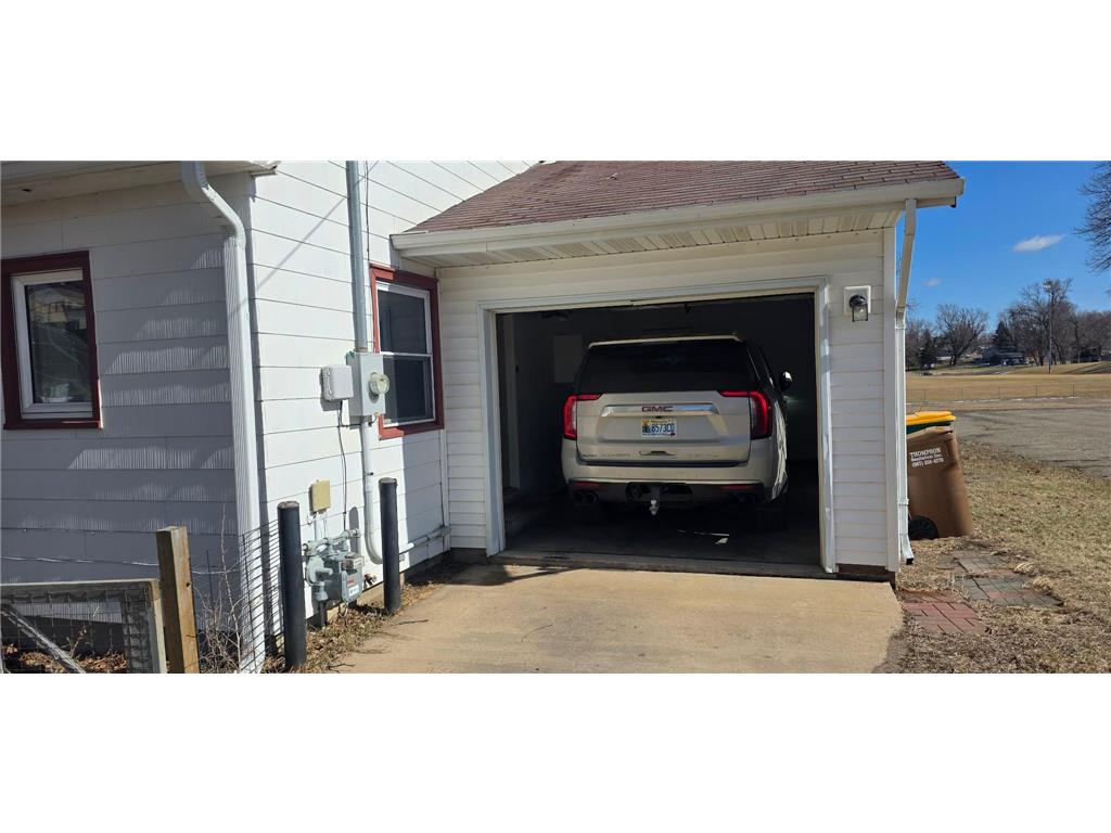 201 Euclid Street Alden MN 56009 7026922 image2