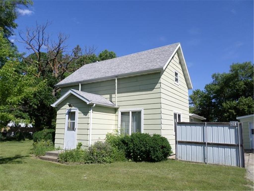 201 Greenwood Street E Thief River Falls MN 56701 - Red Lake River 7091900 image1