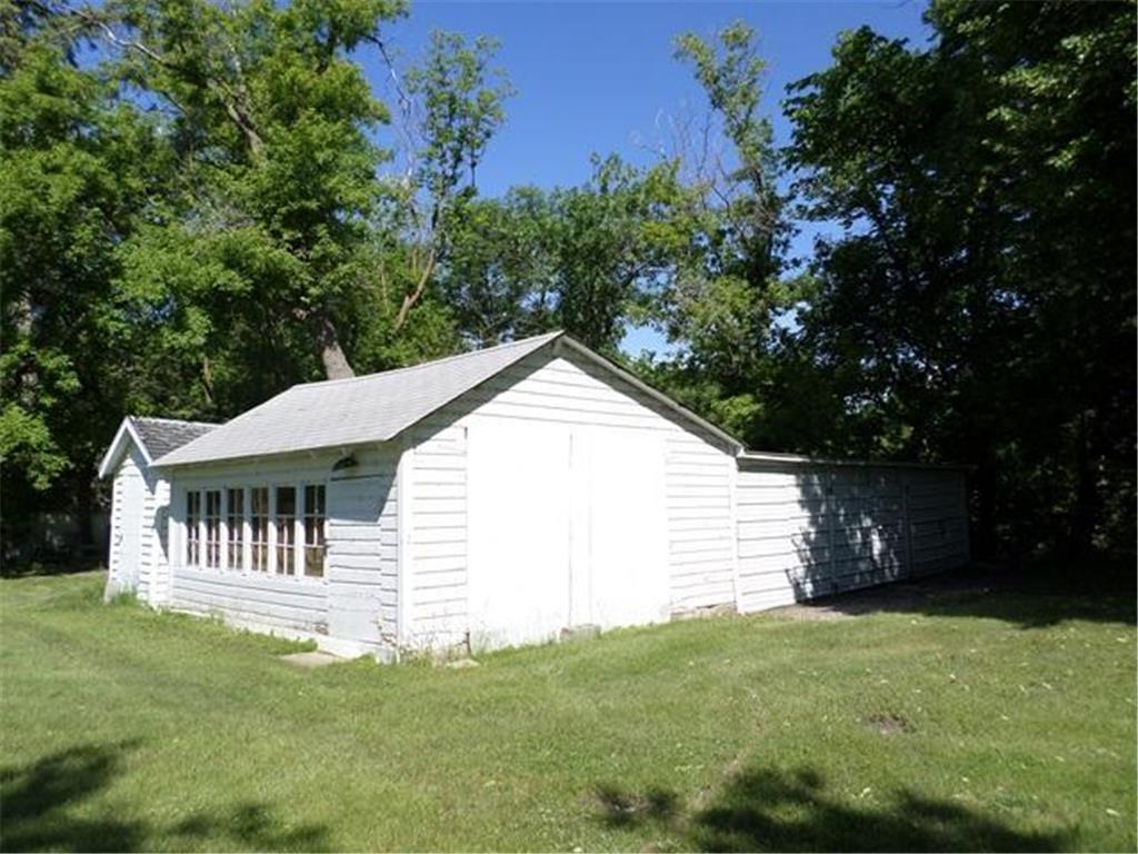 201 Greenwood Street E Thief River Falls MN 56701 - Red Lake River 7091900 image28