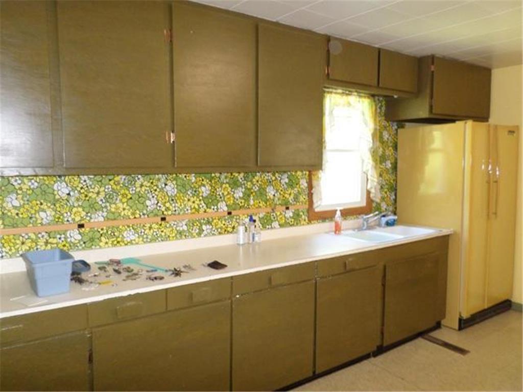 201 Greenwood Street E Thief River Falls MN 56701 - Red Lake River 7091900 image5