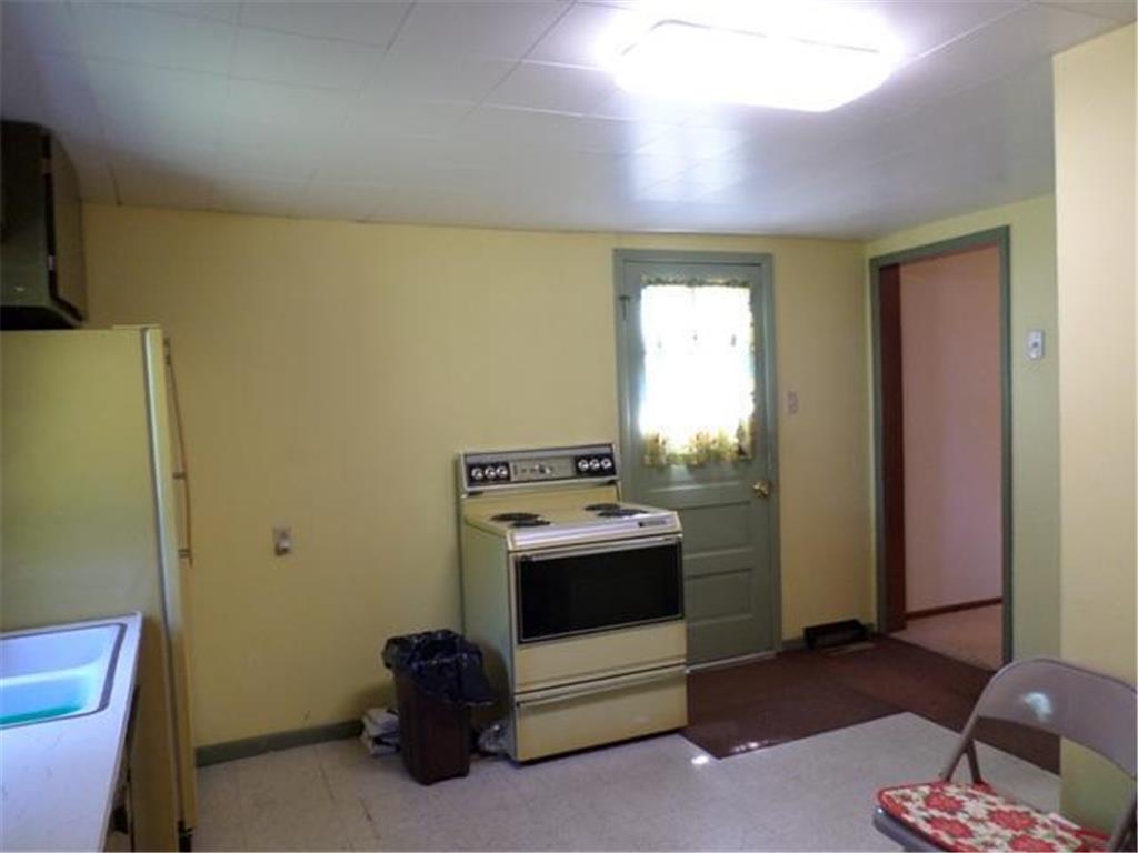 201 Greenwood Street E Thief River Falls MN 56701 - Red Lake River 7091900 image6