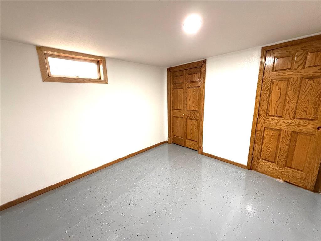 201 Main Avenue Chandler MN 56122 7024330 image19