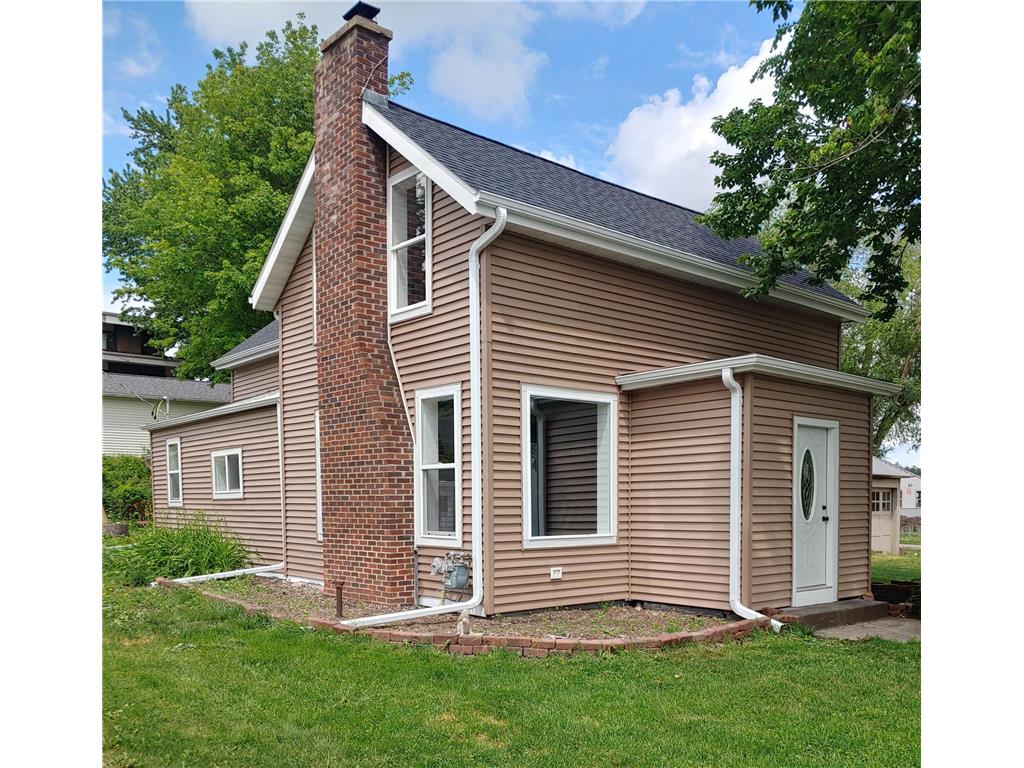 201 Main Street SE Preston MN 55965 7087443 image1