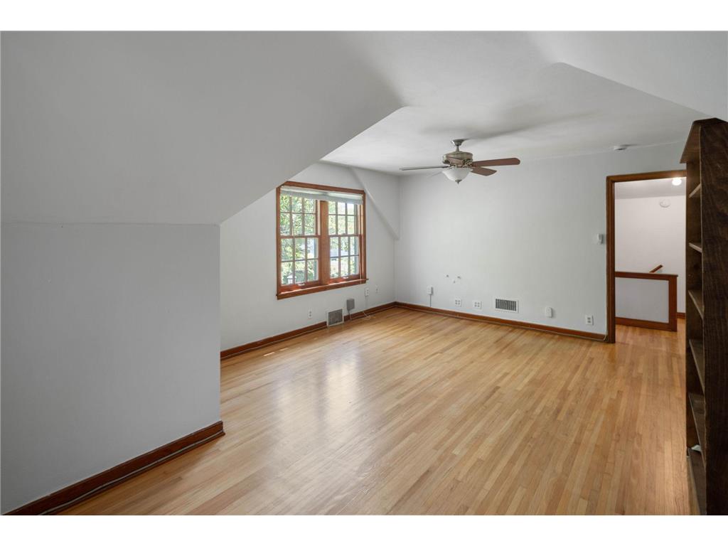 201 Melbourne Avenue SE #E Minneapolis MN 55414 7086239 image16