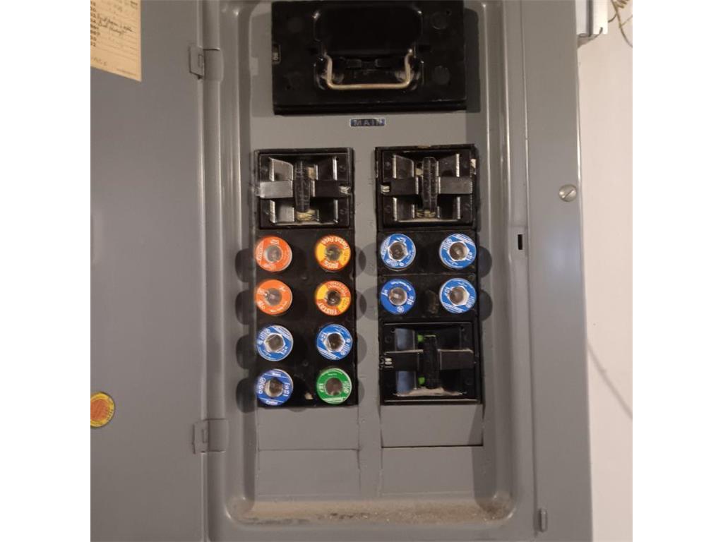 201 N 8th Street Kiester MN 56051 6821658 image14