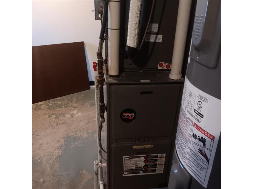 201 N 8th Street Kiester MN 56051 6821658 image15