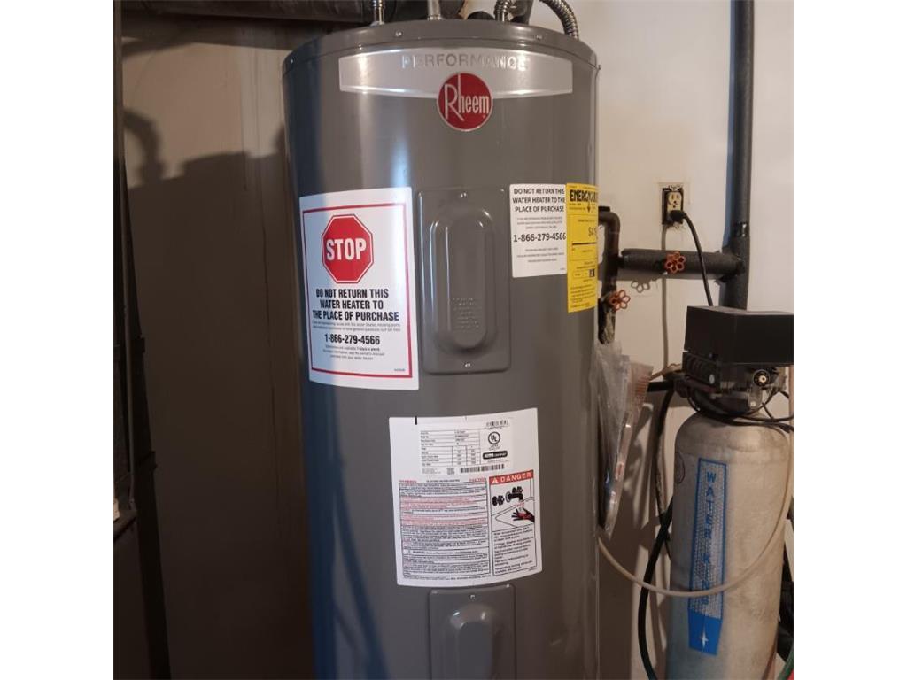 201 N 8th Street Kiester MN 56051 6821658 image16