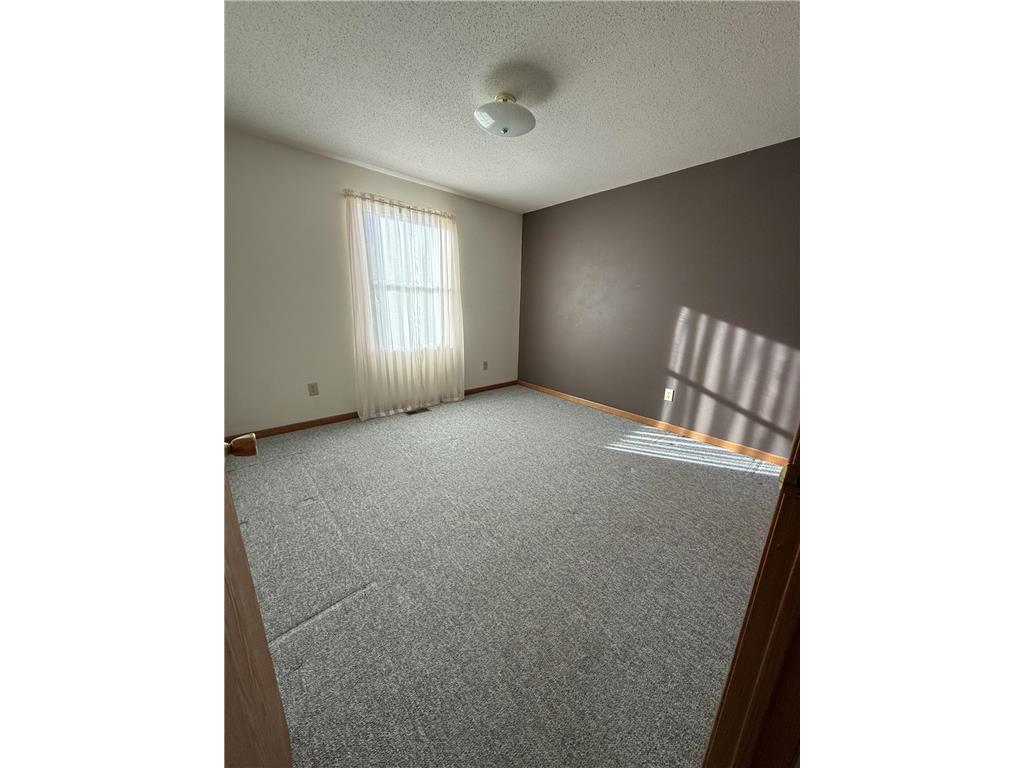 201 N Front Street Okabena MN 56161 7022891 image10
