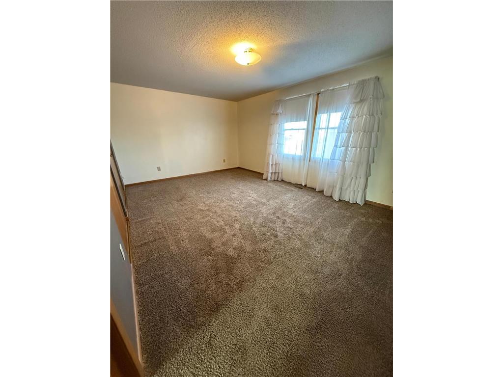 201 N Front Street Okabena MN 56161 7022891 image12