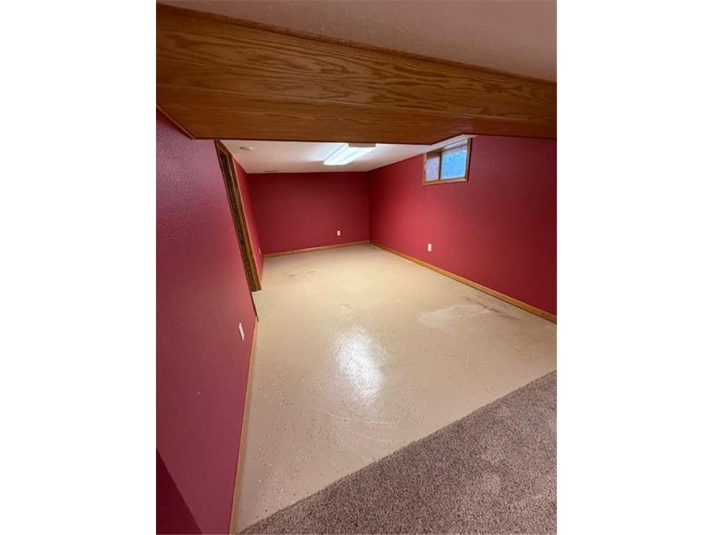 201 N Front Street Okabena MN 56161 7022891 image18