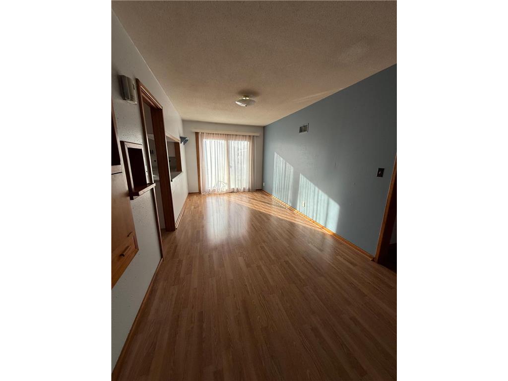 201 N Front Street Okabena MN 56161 7022891 image7