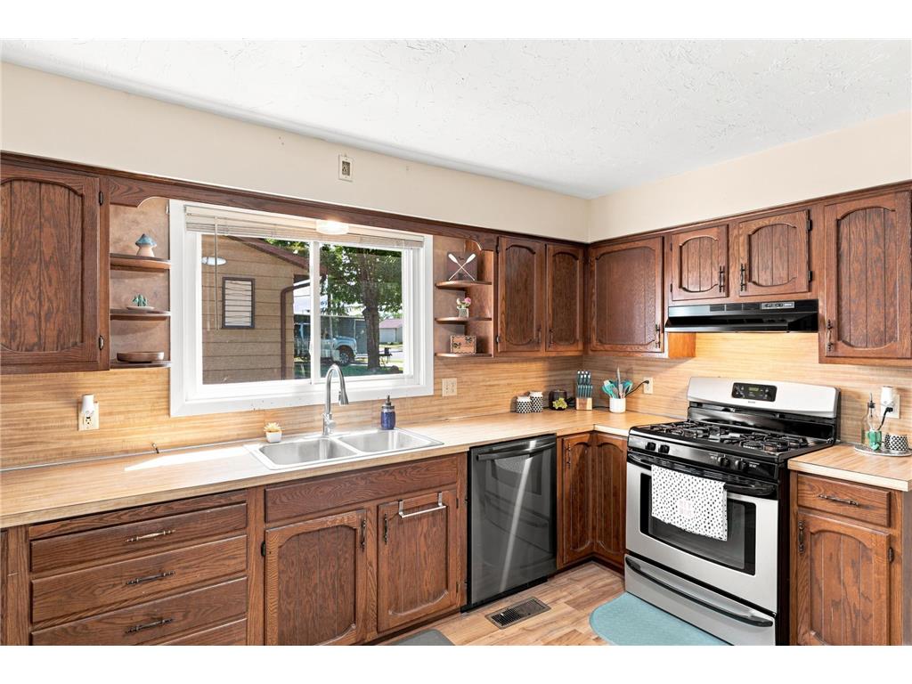 201 N Linden Street Belle Plaine MN 56011 7114192 image12