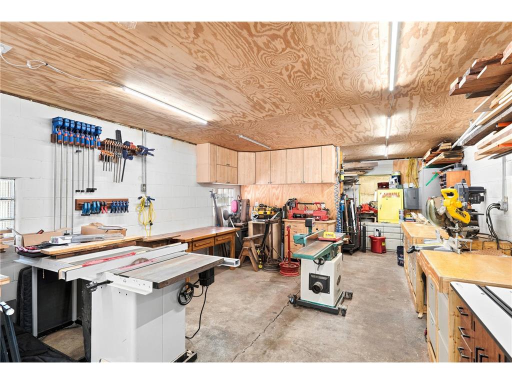 201 N Linden Street Belle Plaine MN 56011 7114192 image28
