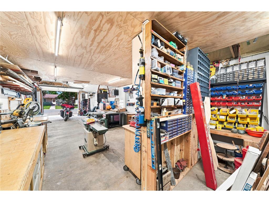 201 N Linden Street Belle Plaine MN 56011 7114192 image31