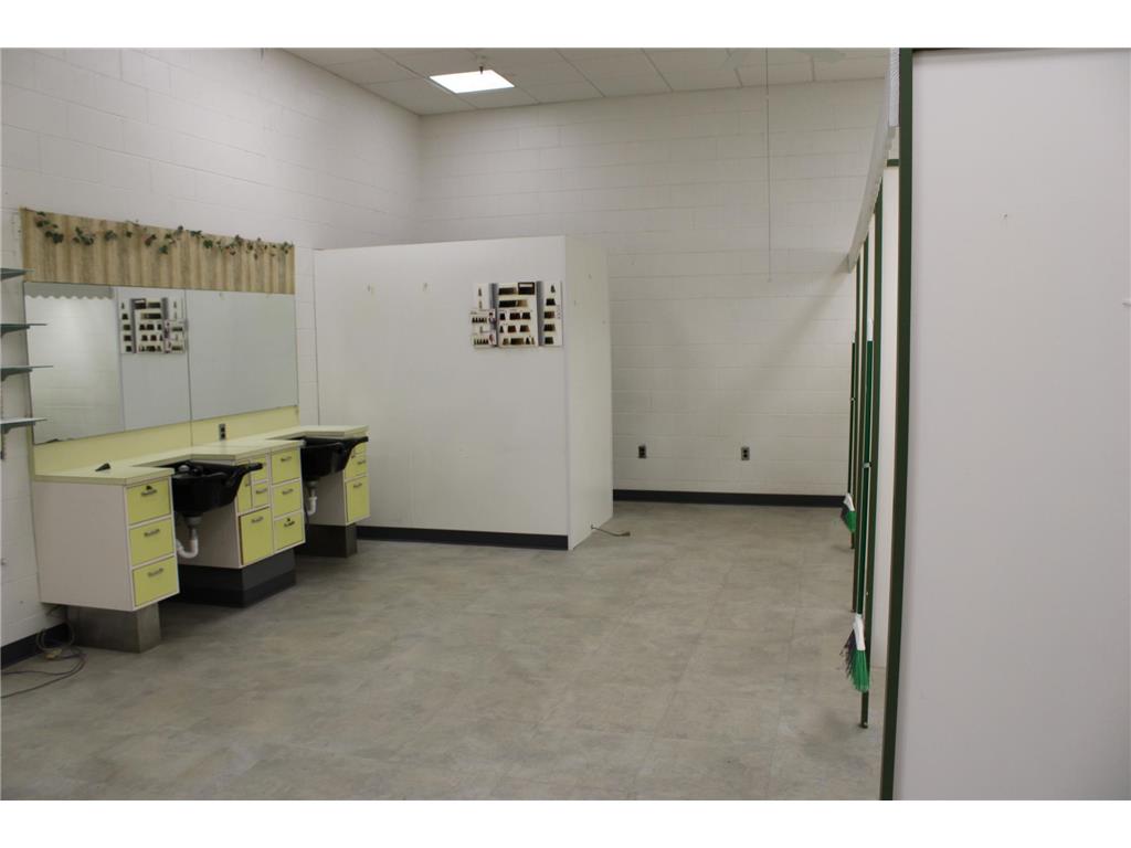 201 N Victory Drive Mankato MN 56001 6697433 image8