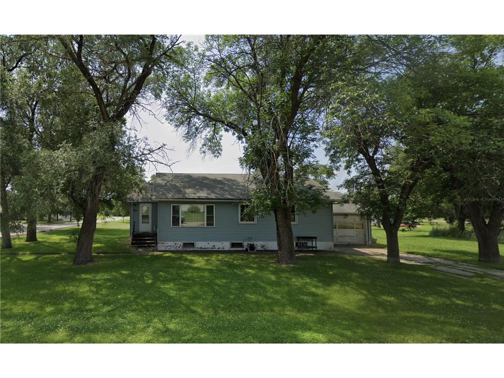 201 Oak Street SW Browns Valley MN 56219 6678098 image1