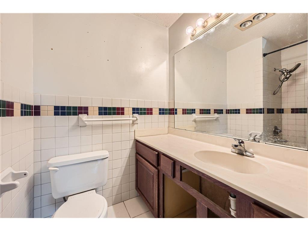 201 Palomino Drive, Apple Valley, MN, 55124 MLS 6554941 Edina Realty