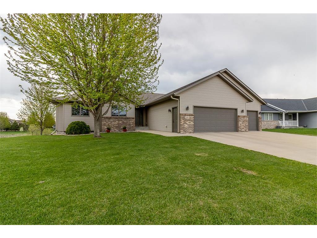 201 Pebble Creek Drive Mankato MN 56001 7063113 image1