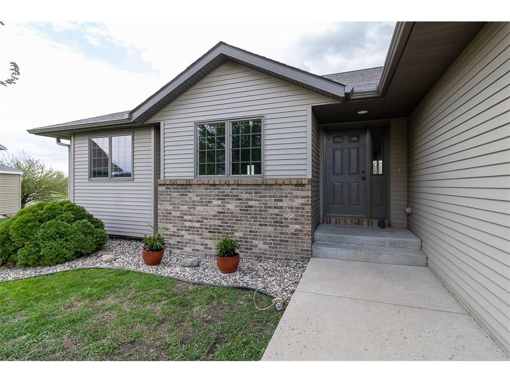 201 Pebble Creek Drive Mankato MN 56001 7063113 image3