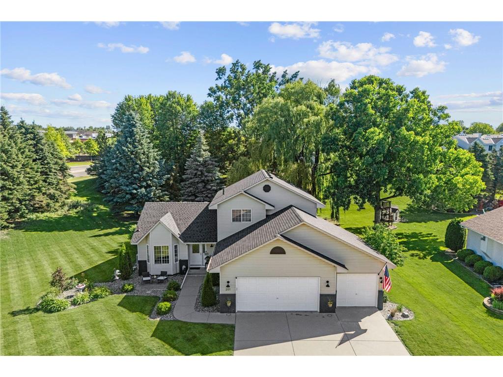 201 Pendryn Hill Curve Woodbury MN 55125 6793731 image1