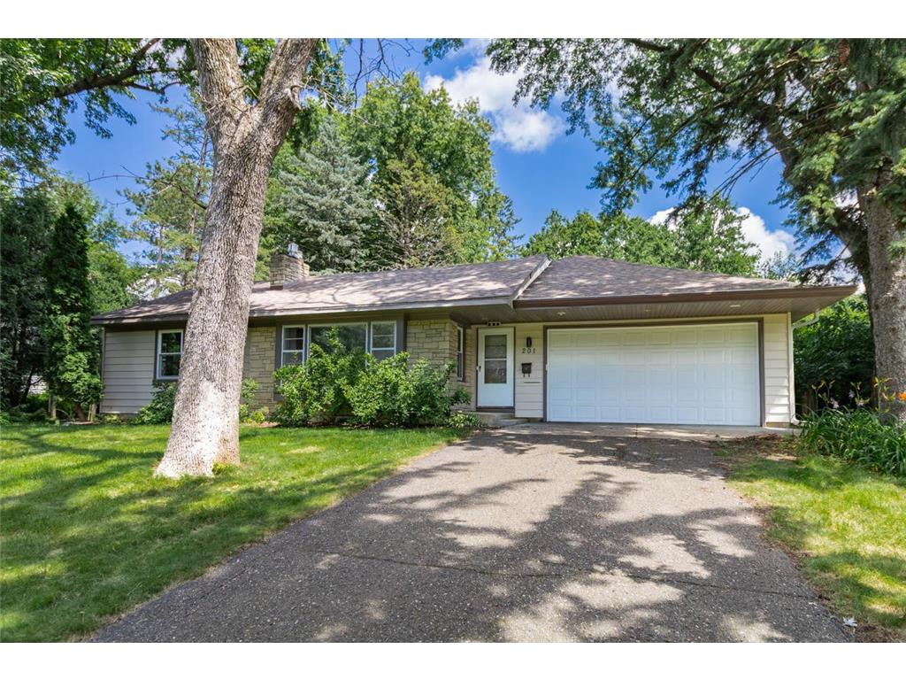 201 Turnpike Road Golden Valley MN 55416 6740918 image1