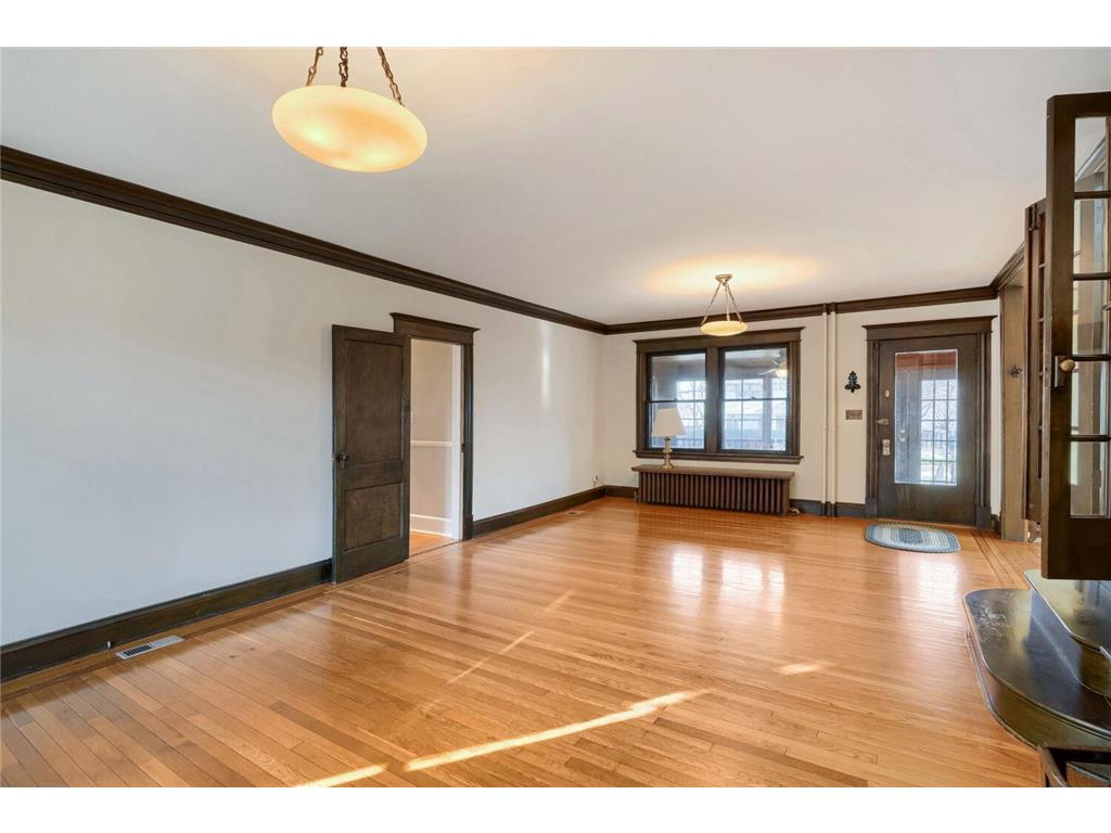 201 W 48th Street Minneapolis MN 55419 7050213 image11