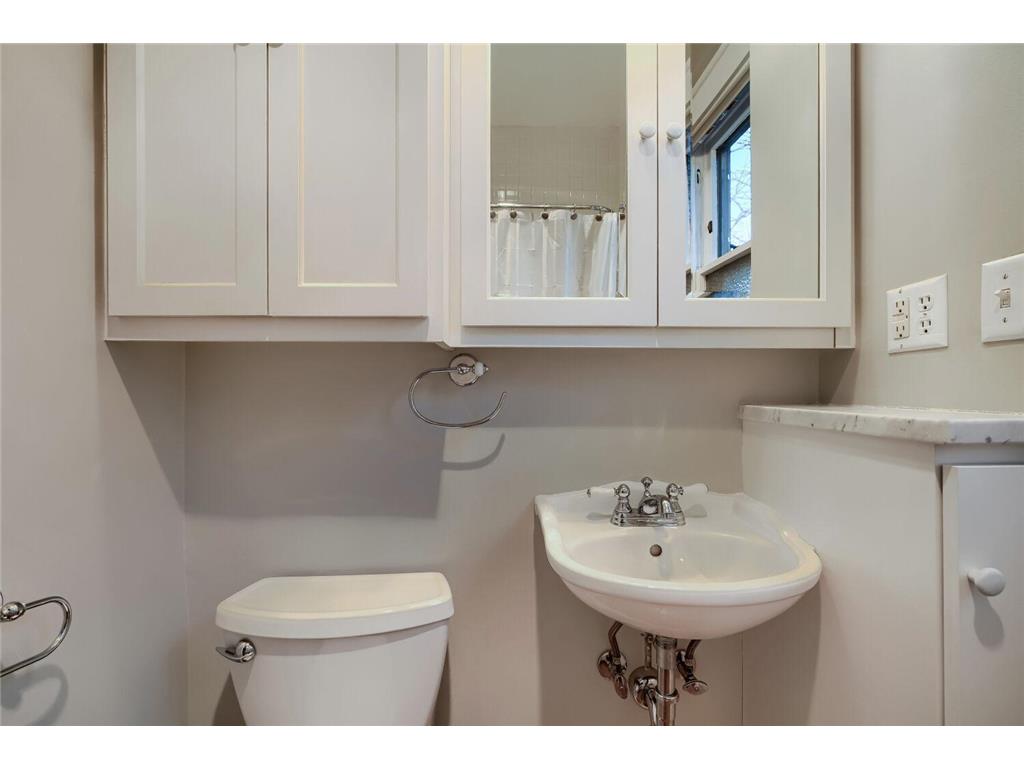 201 W 48th Street Minneapolis MN 55419 7050213 image16