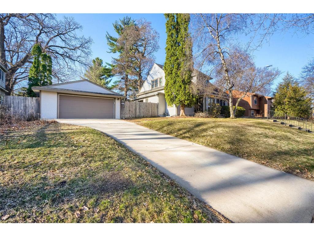 201 W 48th Street Minneapolis MN 55419 7050213 image4