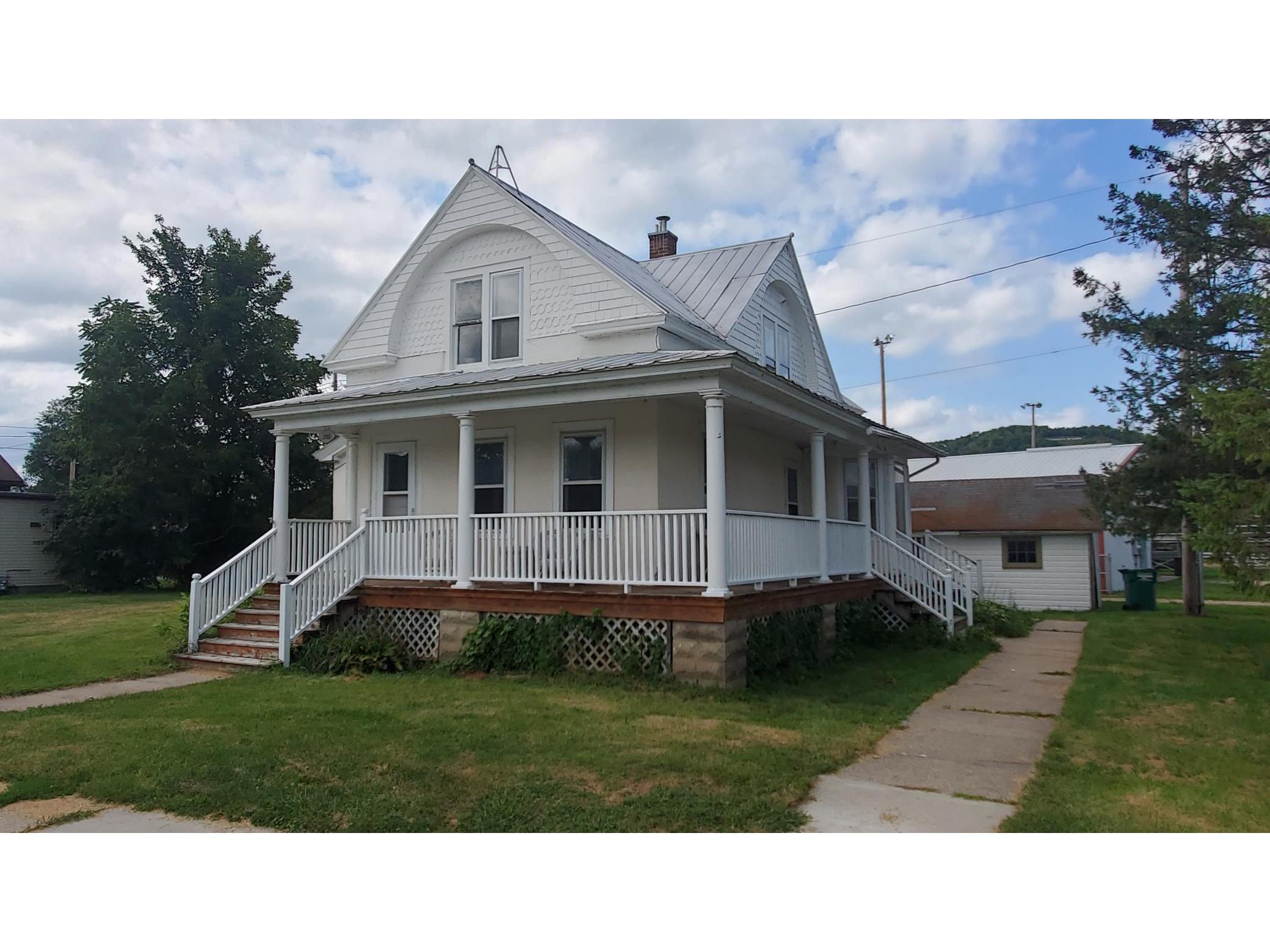 201 W Cedar Street, Houston, MN 55943 MLS 6071998 Edina Realty