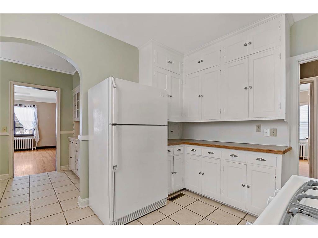 201 W Minnehaha Parkway Minneapolis MN 55419 7005040 image12