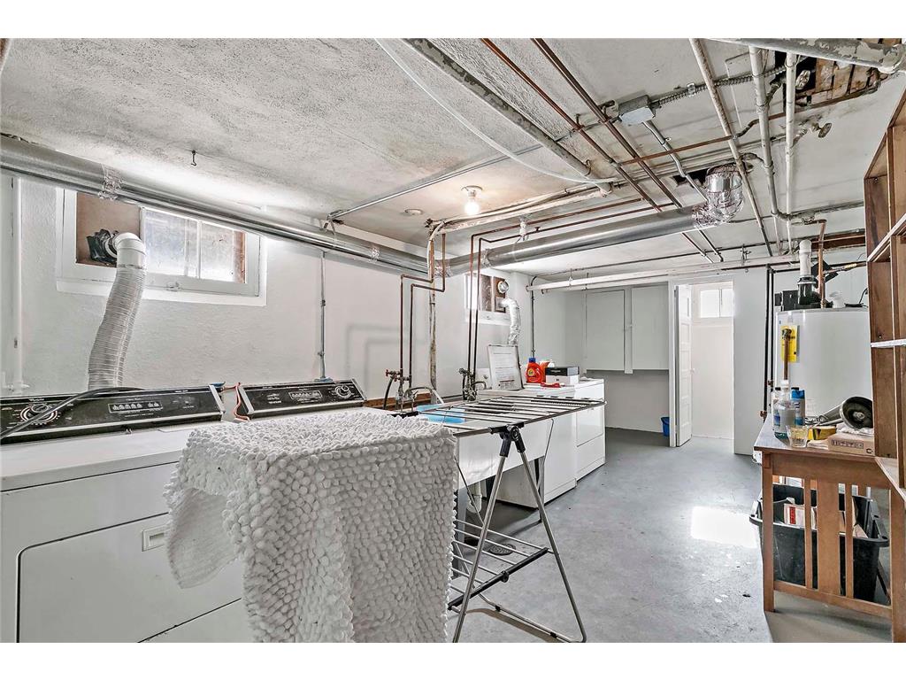 201 W Minnehaha Parkway Minneapolis MN 55419 7005040 image4