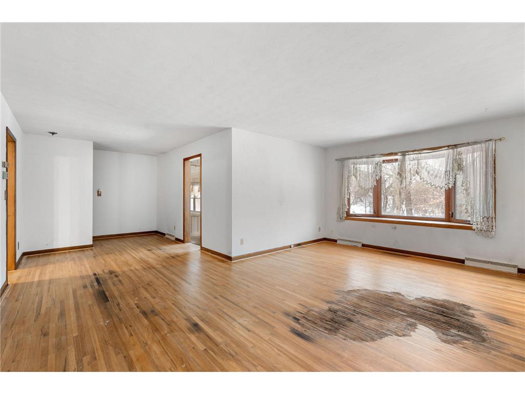 2010 11th Avenue NE Austin MN 55912 6822282 image10