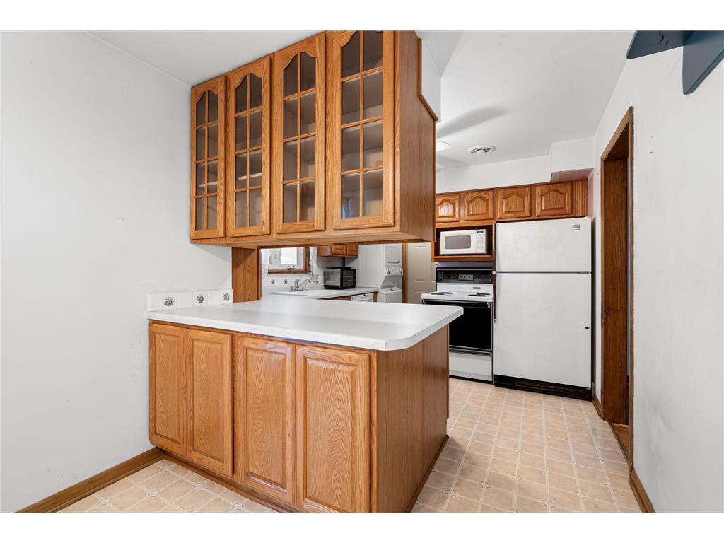 2010 11th Avenue NE Austin MN 55912 6822282 image8