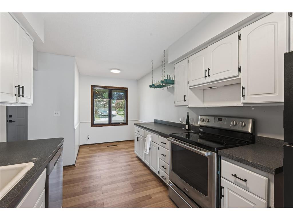 2010 Arkwright Street Maplewood MN 55117 7037831 image11