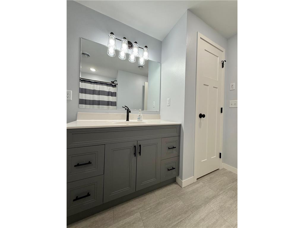 2010 Nelson Drive Thief River Falls MN 56701 6750742 image42