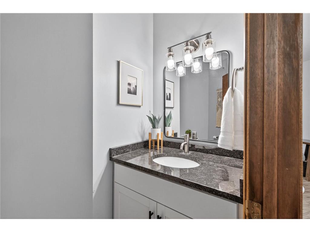 2010 Ridge Drive #13 Saint Louis Park MN 55416 7061096 image14