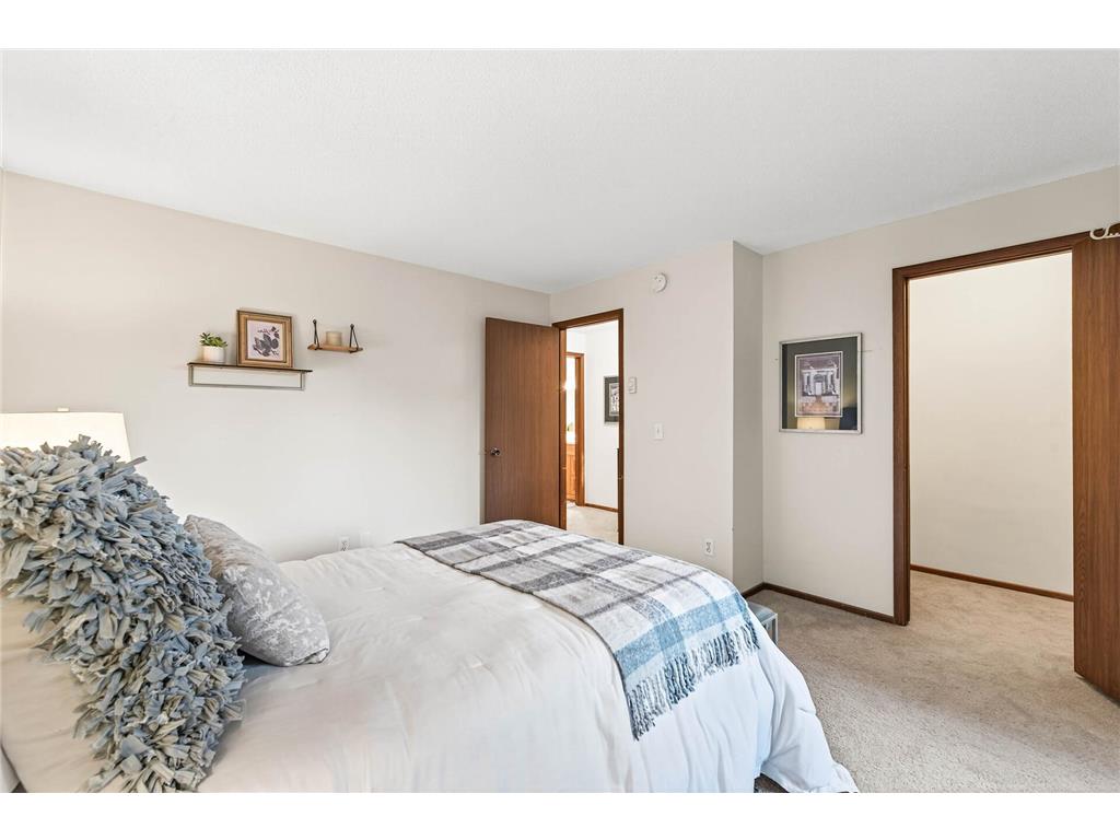 2010 Ridge Drive #13 Saint Louis Park MN 55416 7061096 image19