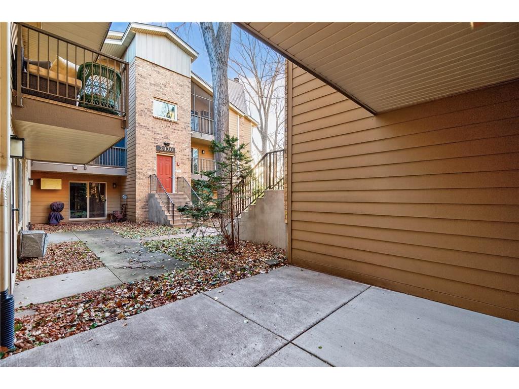 2010 Ridge Drive #13 Saint Louis Park MN 55416 7061096 image31